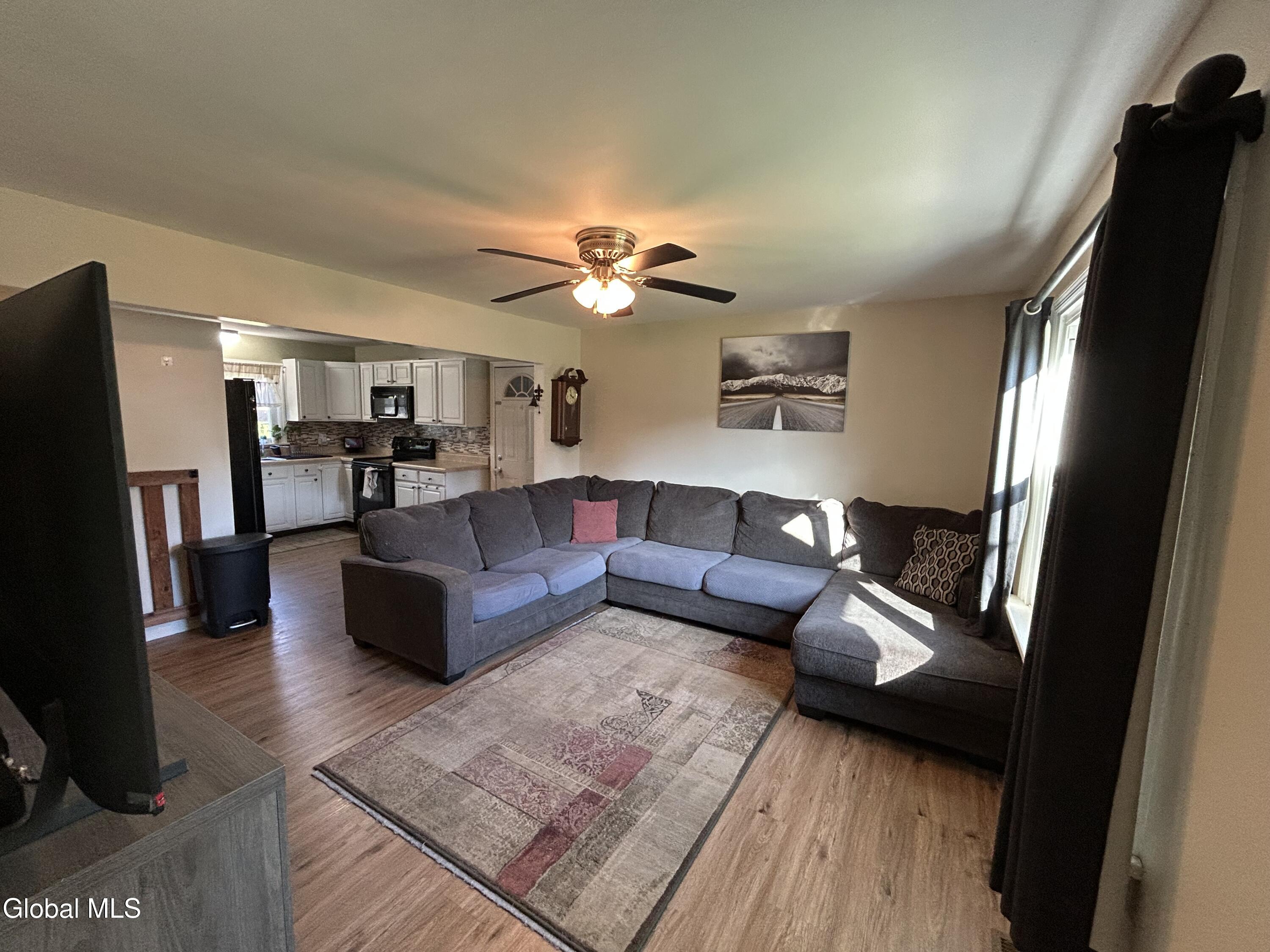 1157 Barber Drive Rotterdam NY 12303