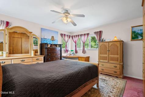 15 Southern Drive Latham NY 12110