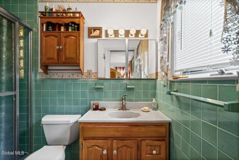 15 Southern Drive Latham NY 12110