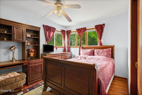 15 Southern Drive Latham NY 12110