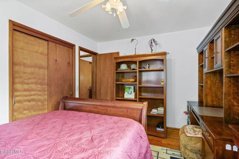 15 Southern Drive Latham NY 12110