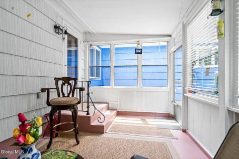15 Southern Drive Latham NY 12110