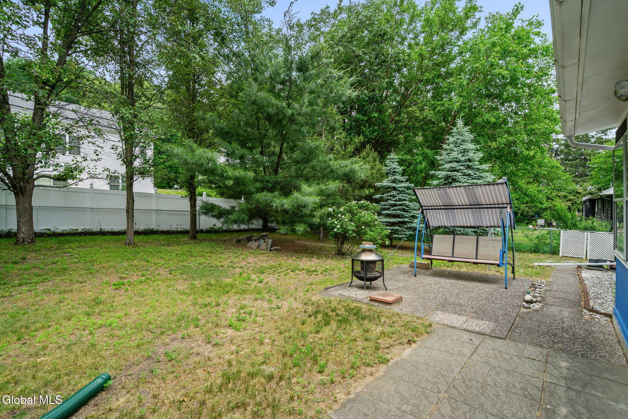 15 Southern Drive Latham NY 12110