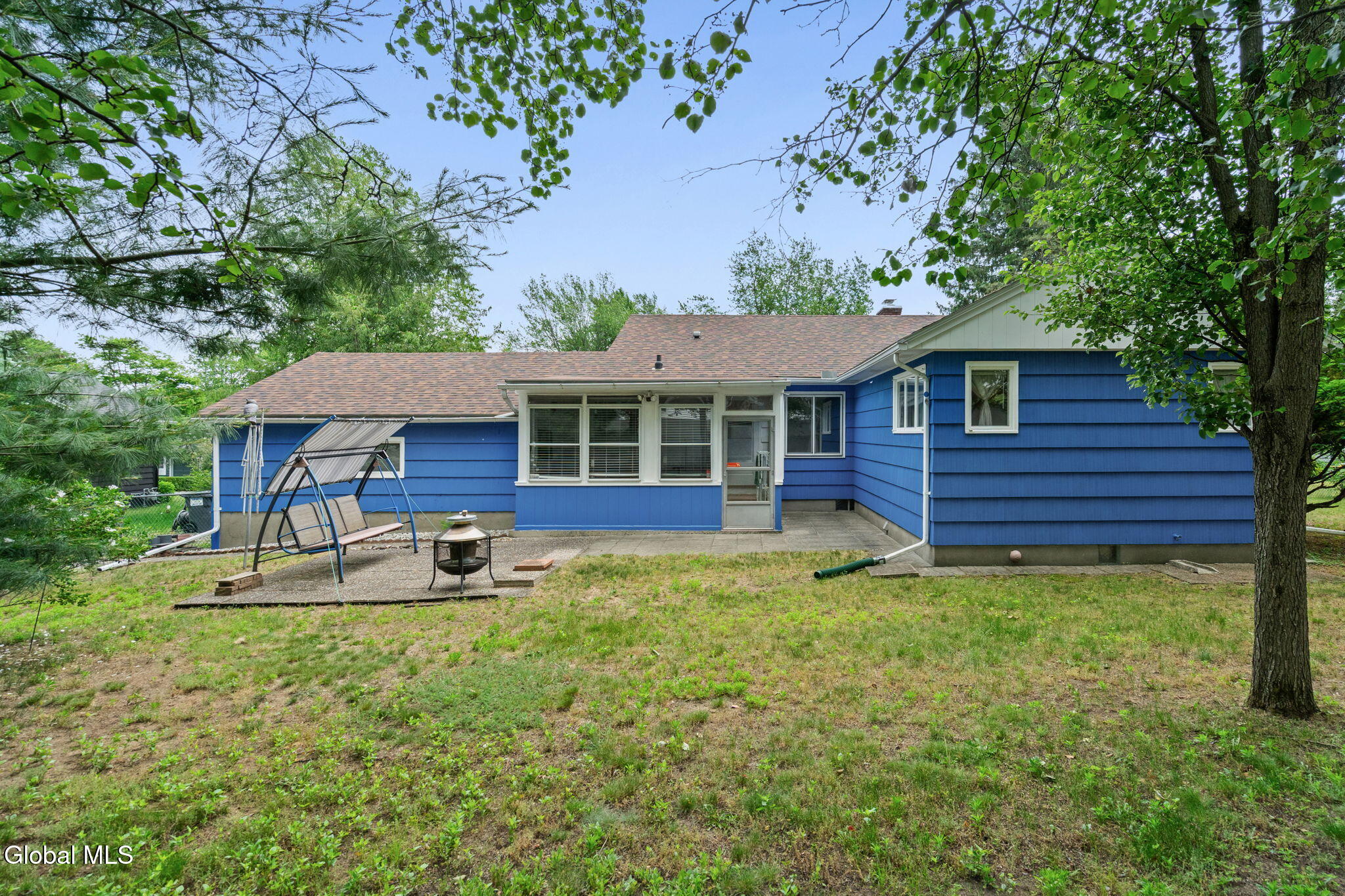 15 Southern Drive Latham NY 12110