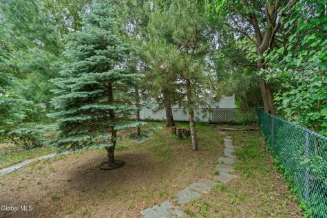 15 Southern Drive Latham NY 12110
