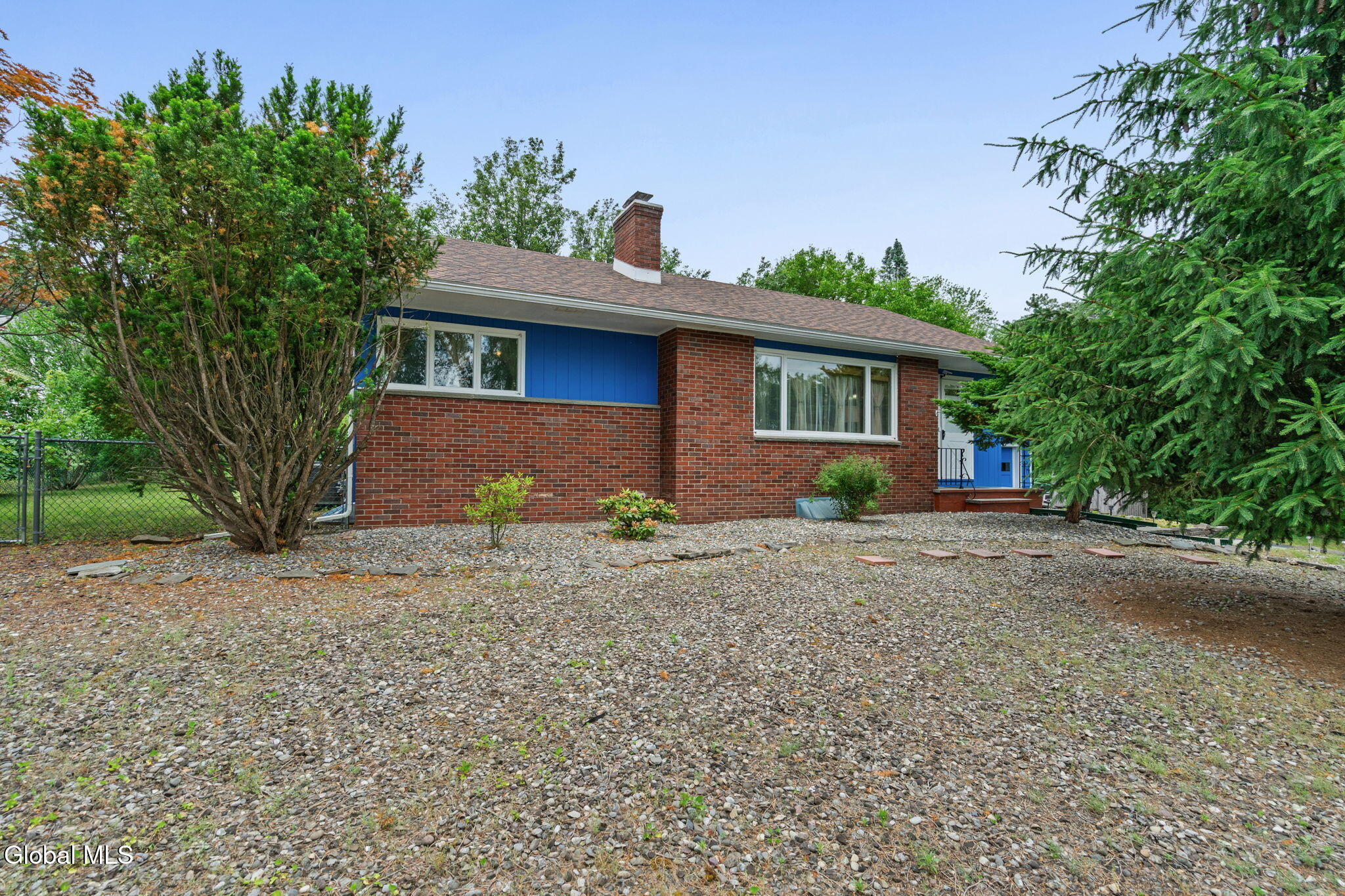 15 Southern Drive Latham NY 12110