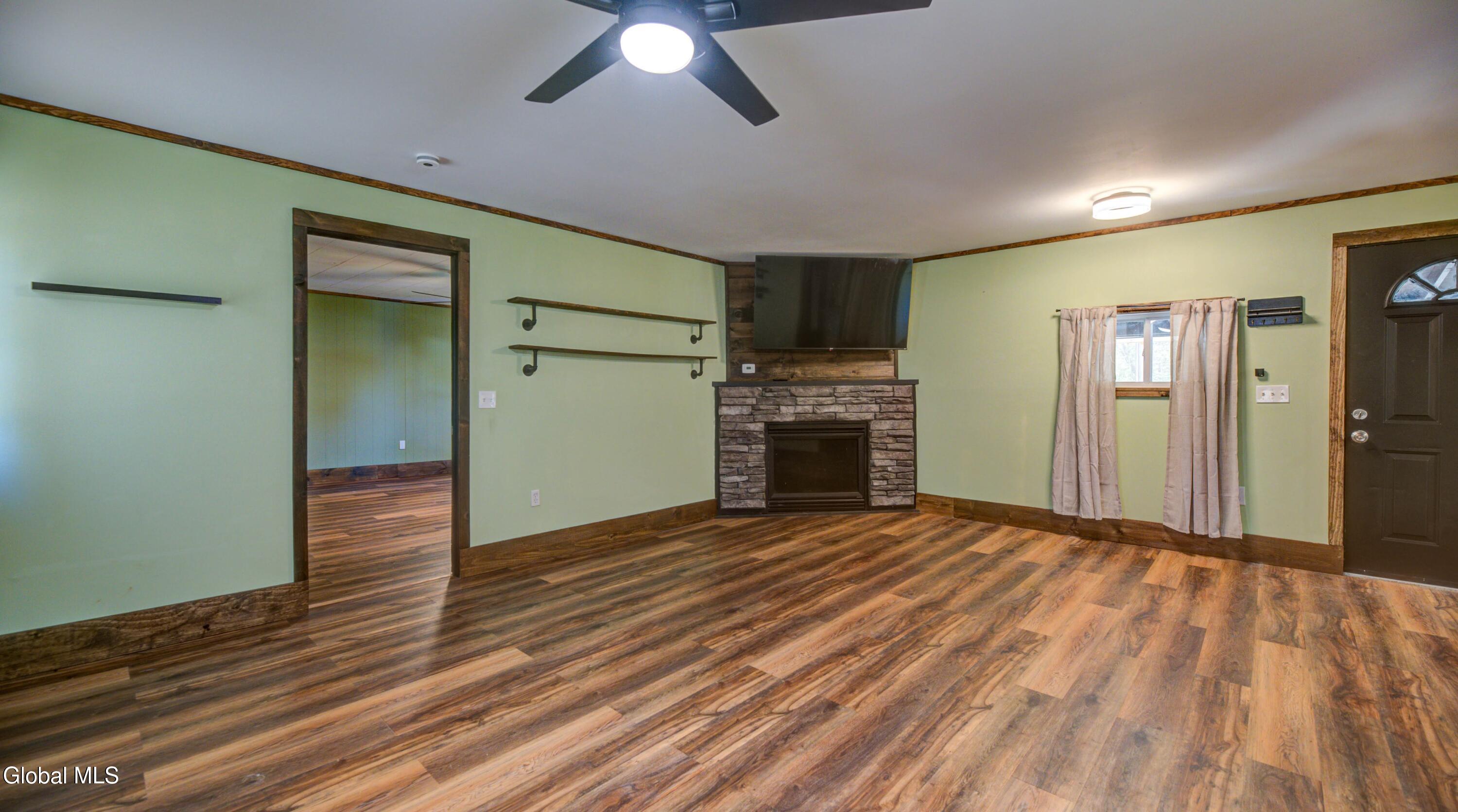 1282 County Highway 110 Broadalbin NY 12025