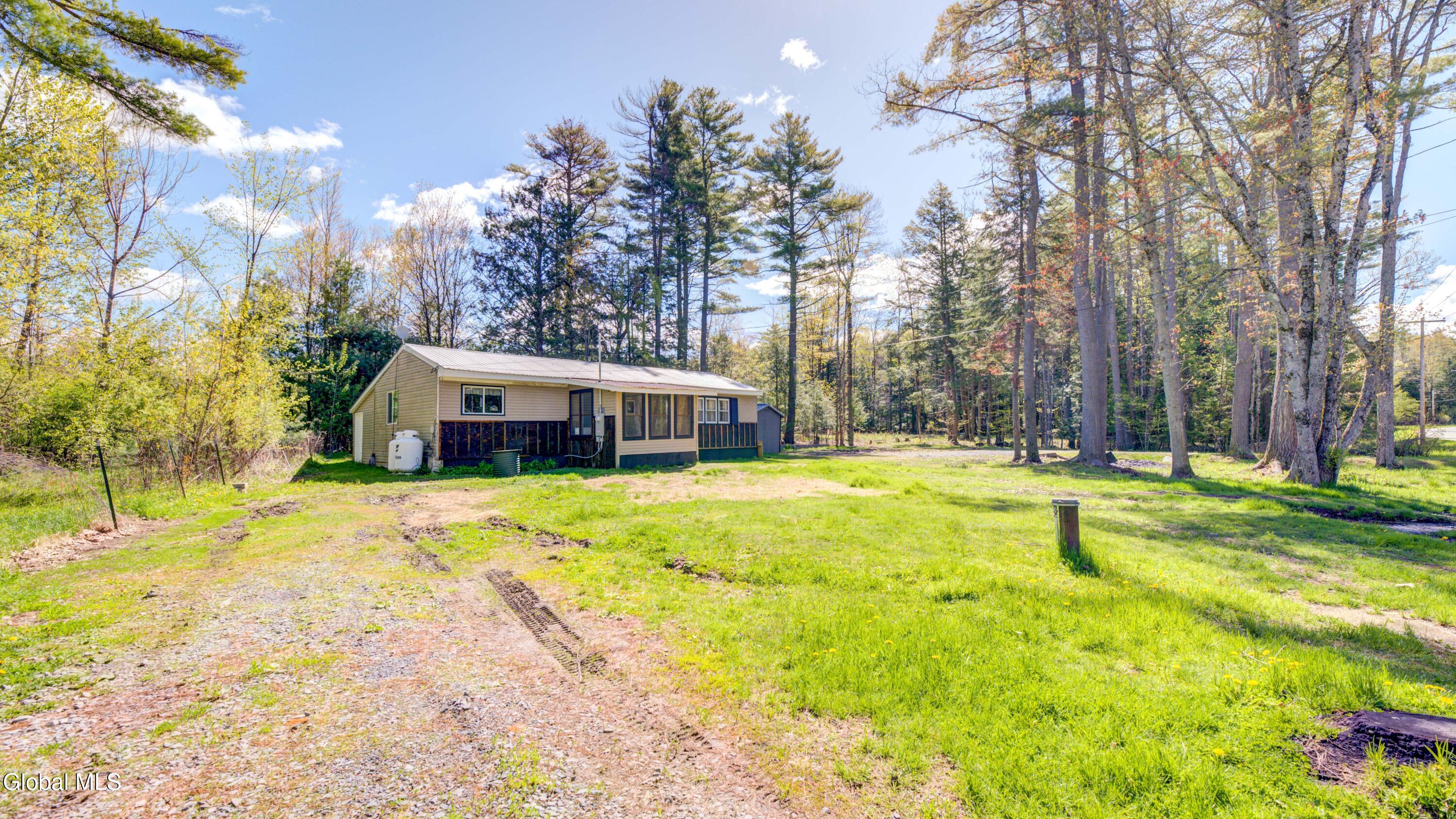 1282 County Highway 110 Broadalbin NY 12025