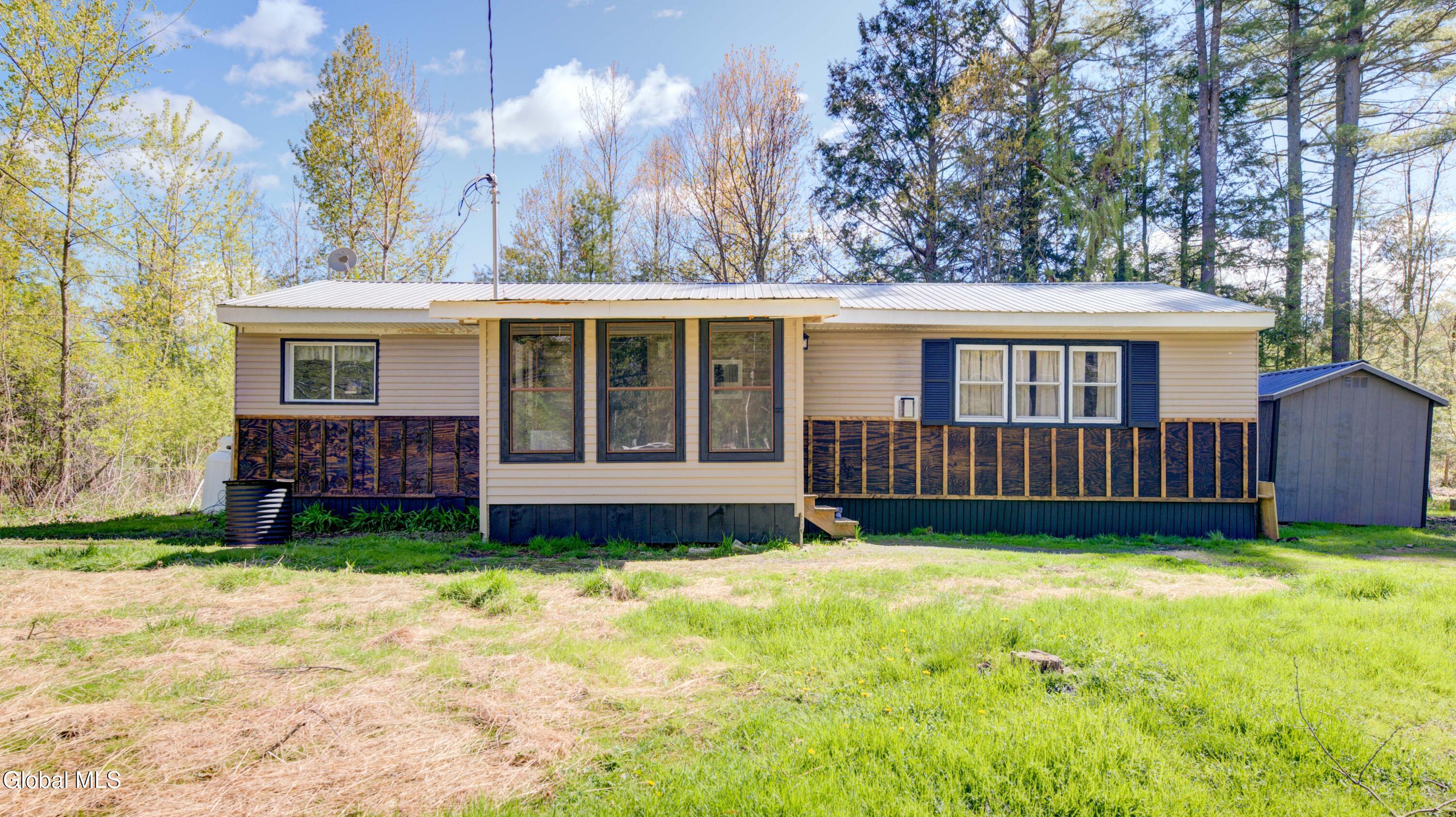 1282 County Highway 110 Broadalbin NY 12025
