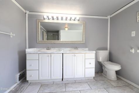 47 S Kingsboro Avenue Gloversville NY 12078
