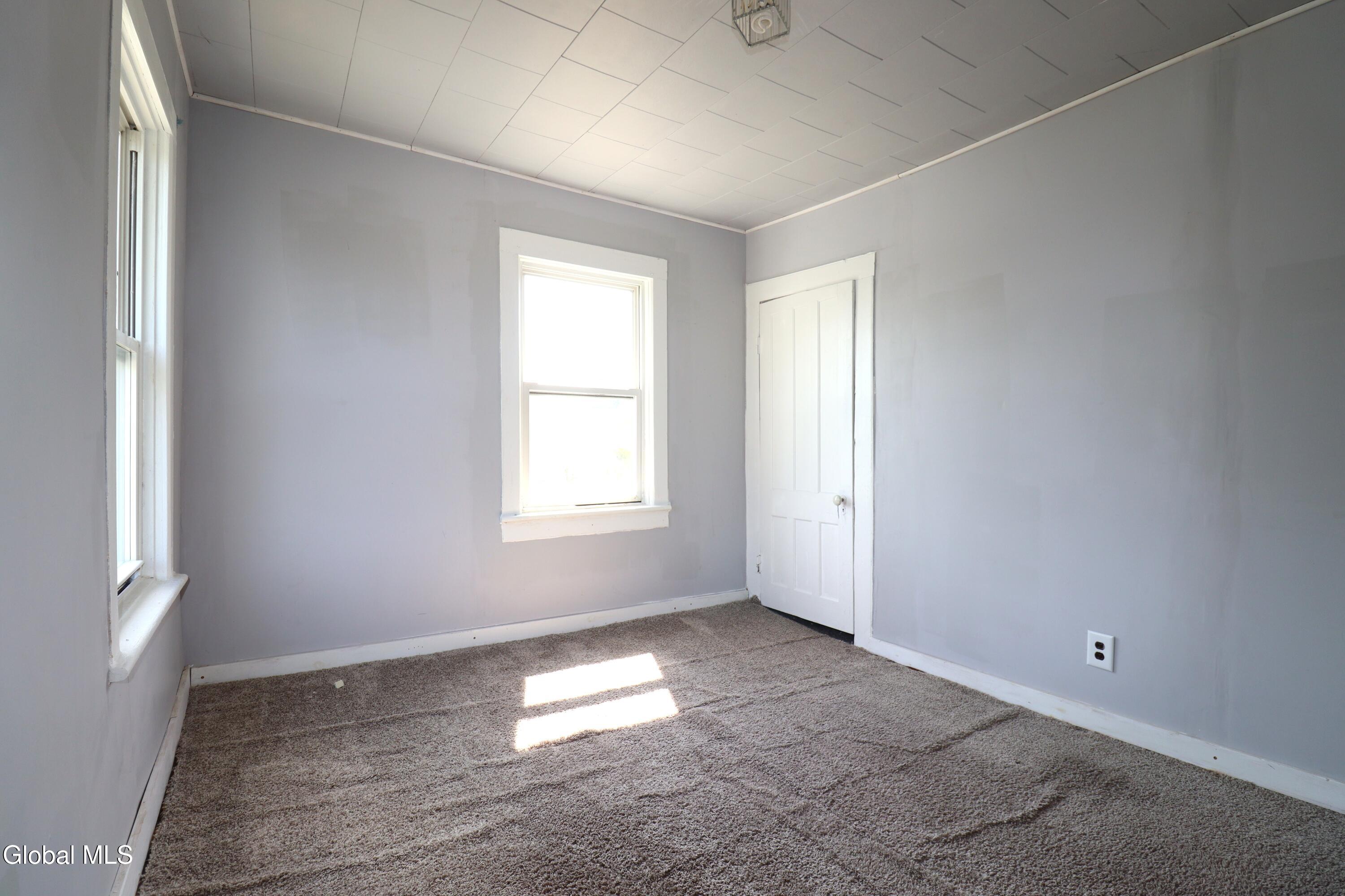 47 S Kingsboro Avenue Gloversville NY 12078