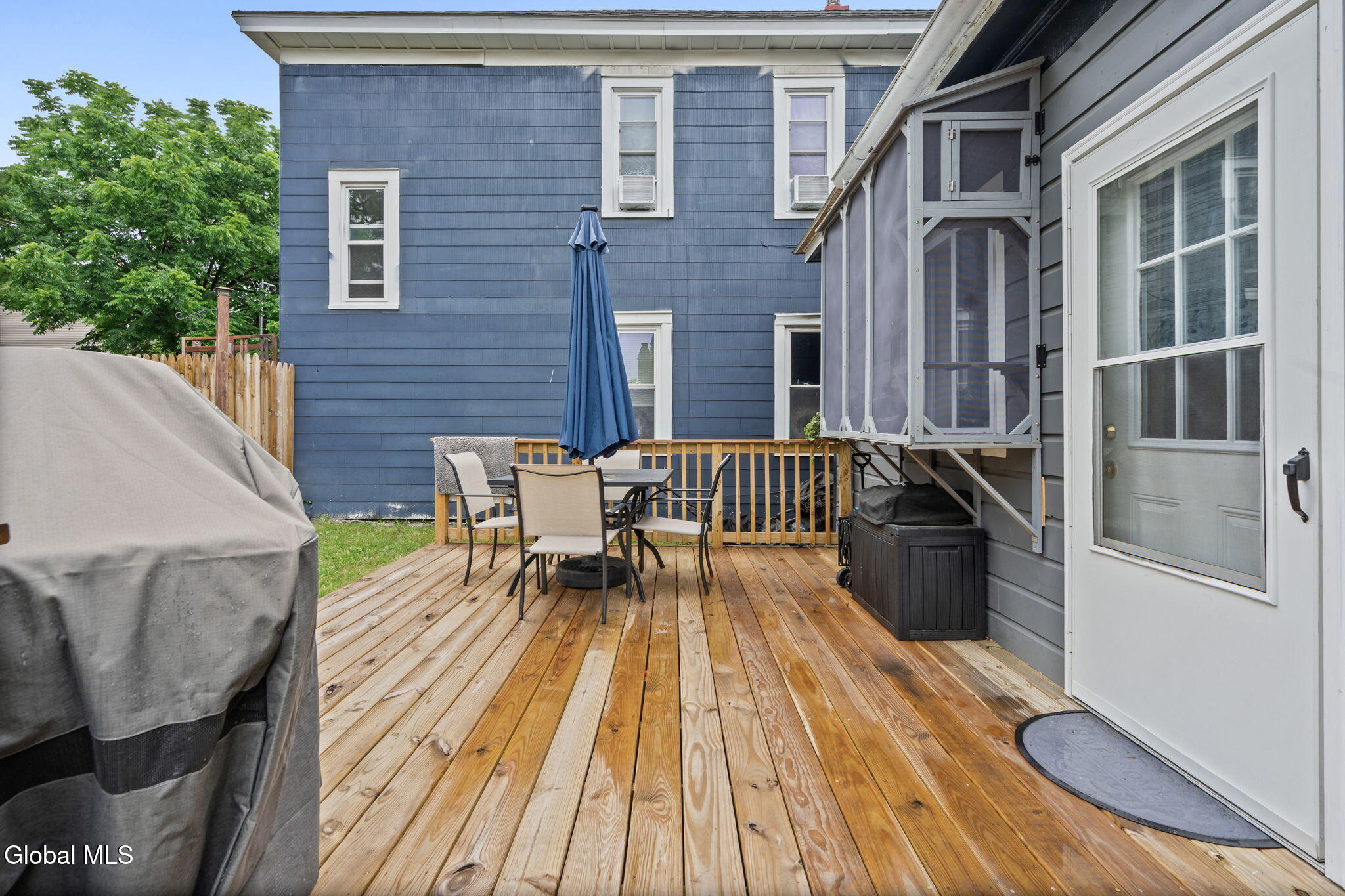 215 6th Avenue Watervliet NY 12189