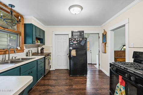 215 6th Avenue Watervliet NY 12189