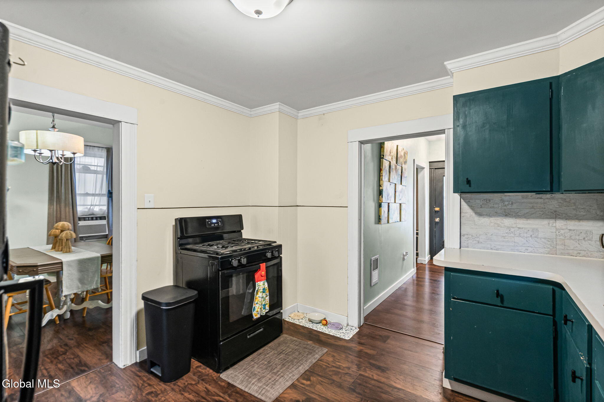215 6th Avenue Watervliet NY 12189