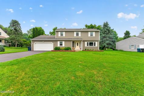 4 Homestead Road Glenville NY 12302