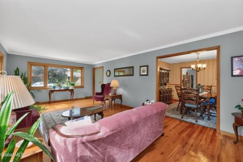4 Homestead Road Glenville NY 12302