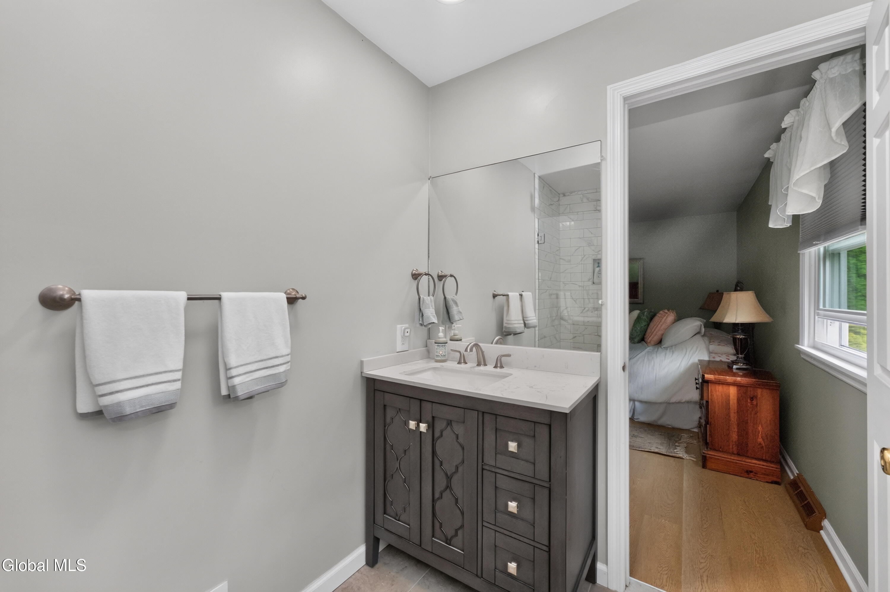 4 Homestead Road Glenville NY 12302