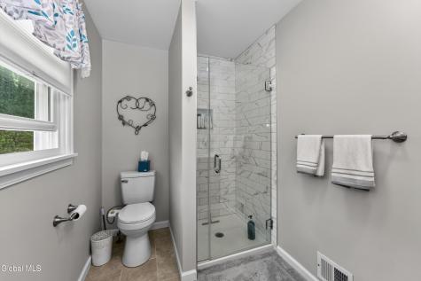 4 Homestead Road Glenville NY 12302