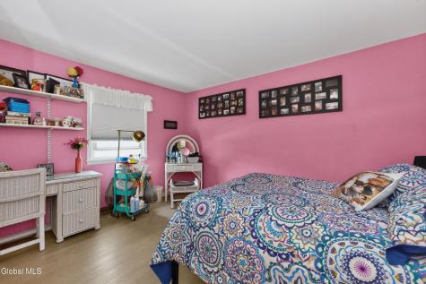 4 Homestead Road Glenville NY 12302
