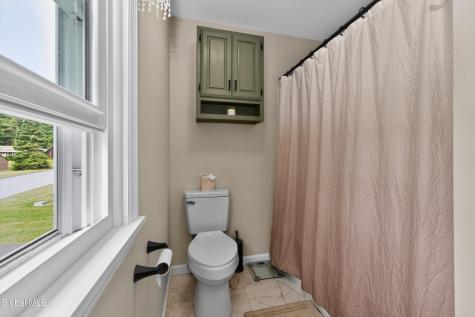 4 Homestead Road Glenville NY 12302
