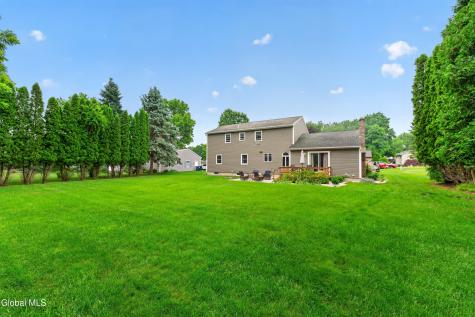 4 Homestead Road Glenville NY 12302
