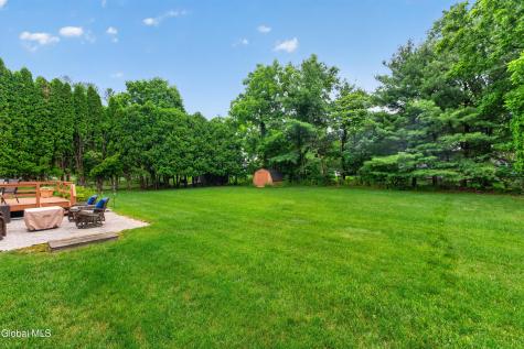 4 Homestead Road Glenville NY 12302