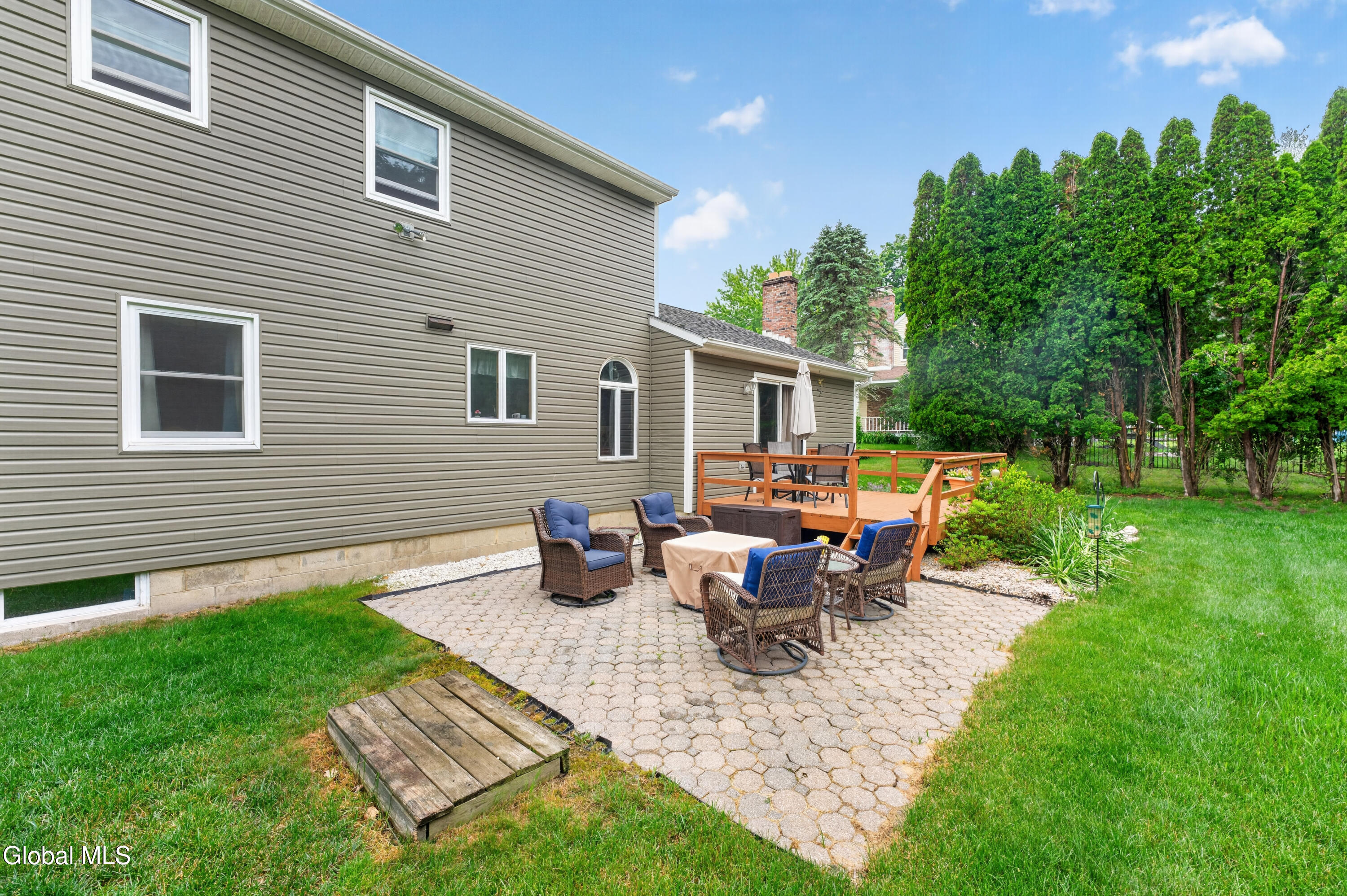 4 Homestead Road Glenville NY 12302