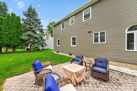 4 Homestead Road Glenville NY 12302