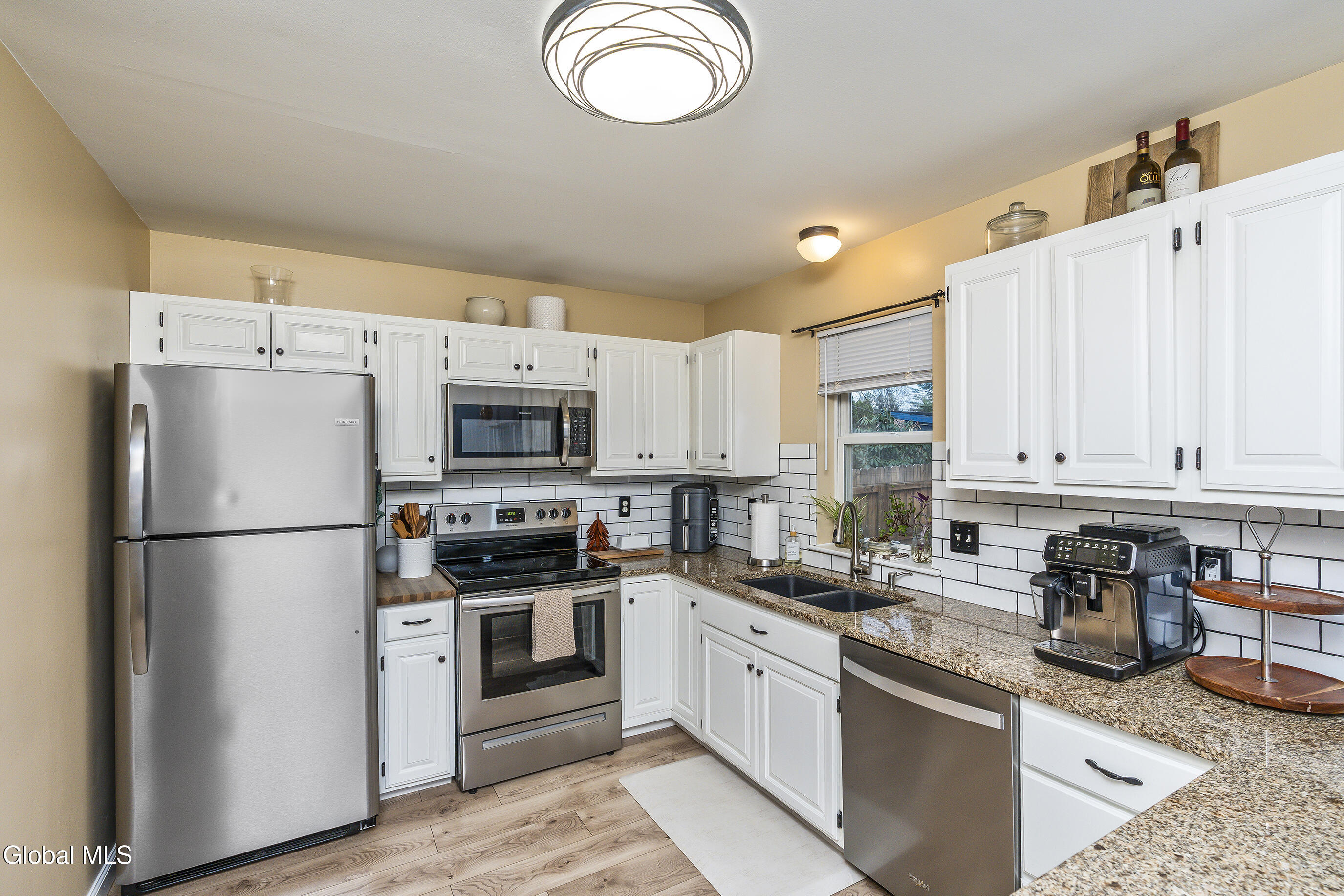 39 Woodthrush Court Ballston Spa NY 12020