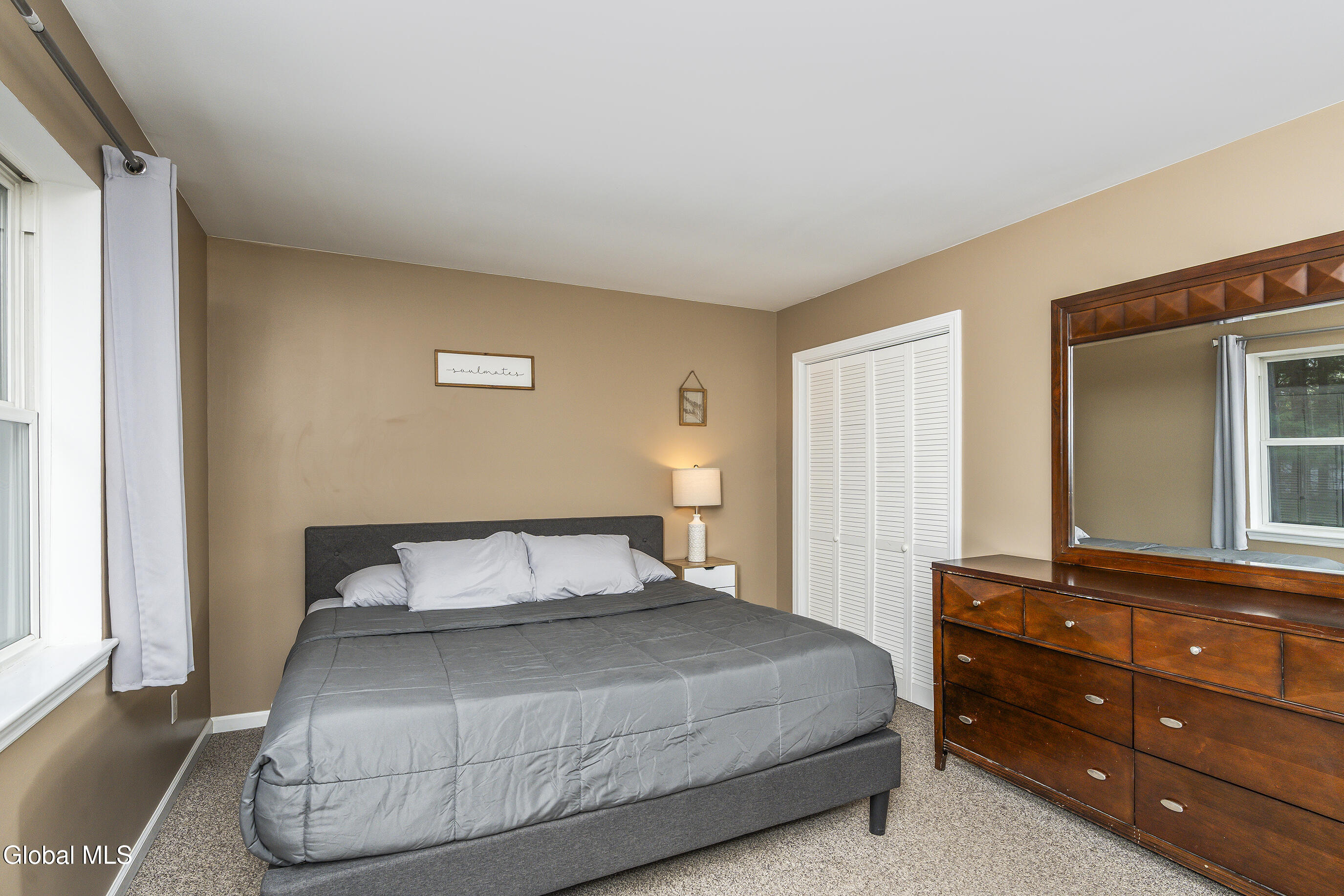 39 Woodthrush Court Ballston Spa NY 12020