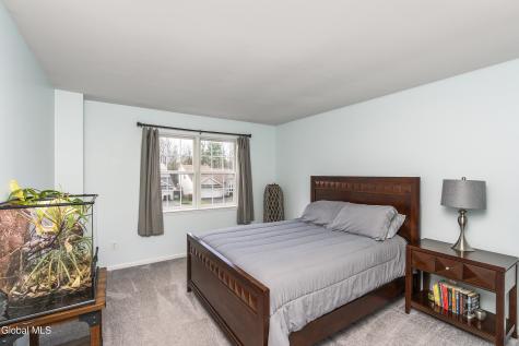 39 Woodthrush Court Ballston Spa NY 12020