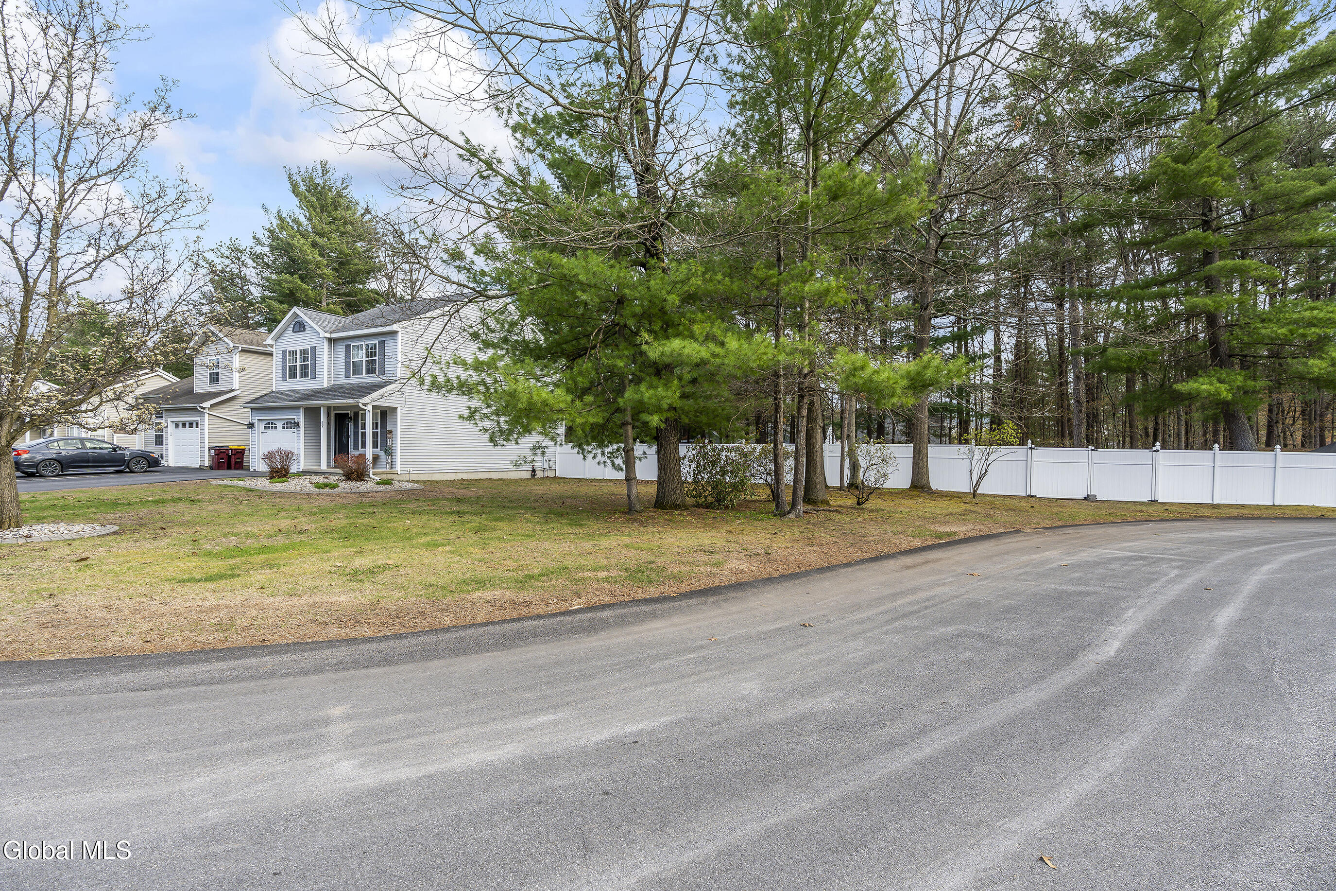 39 Woodthrush Court Ballston Spa NY 12020