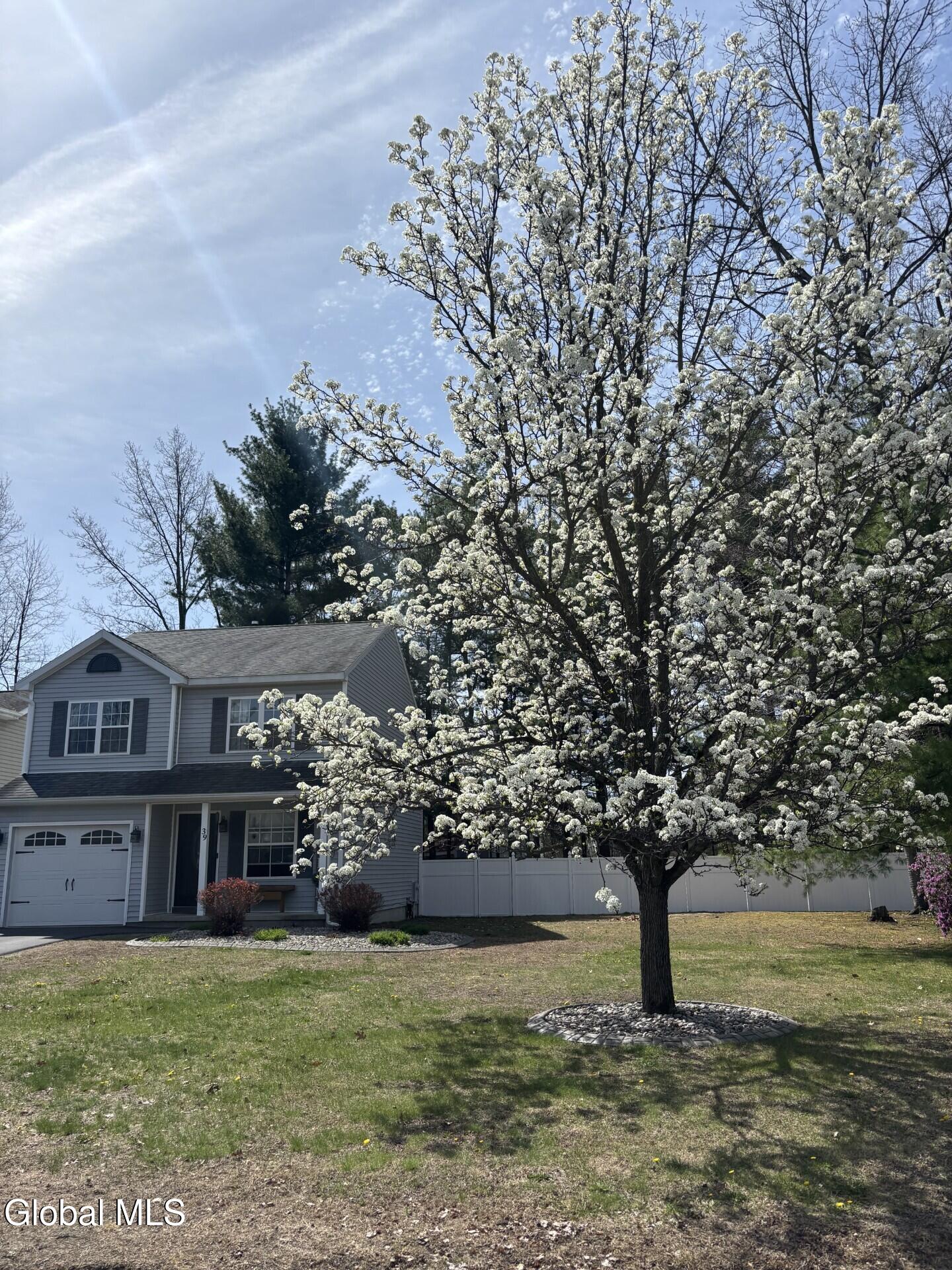 39 Woodthrush Court Ballston Spa NY 12020