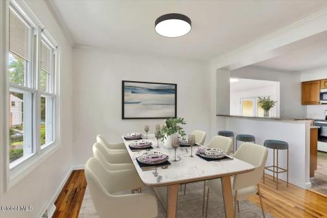 3 Leslie Court Halfmoon NY 12065