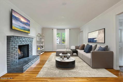 3 Leslie Court Halfmoon NY 12065