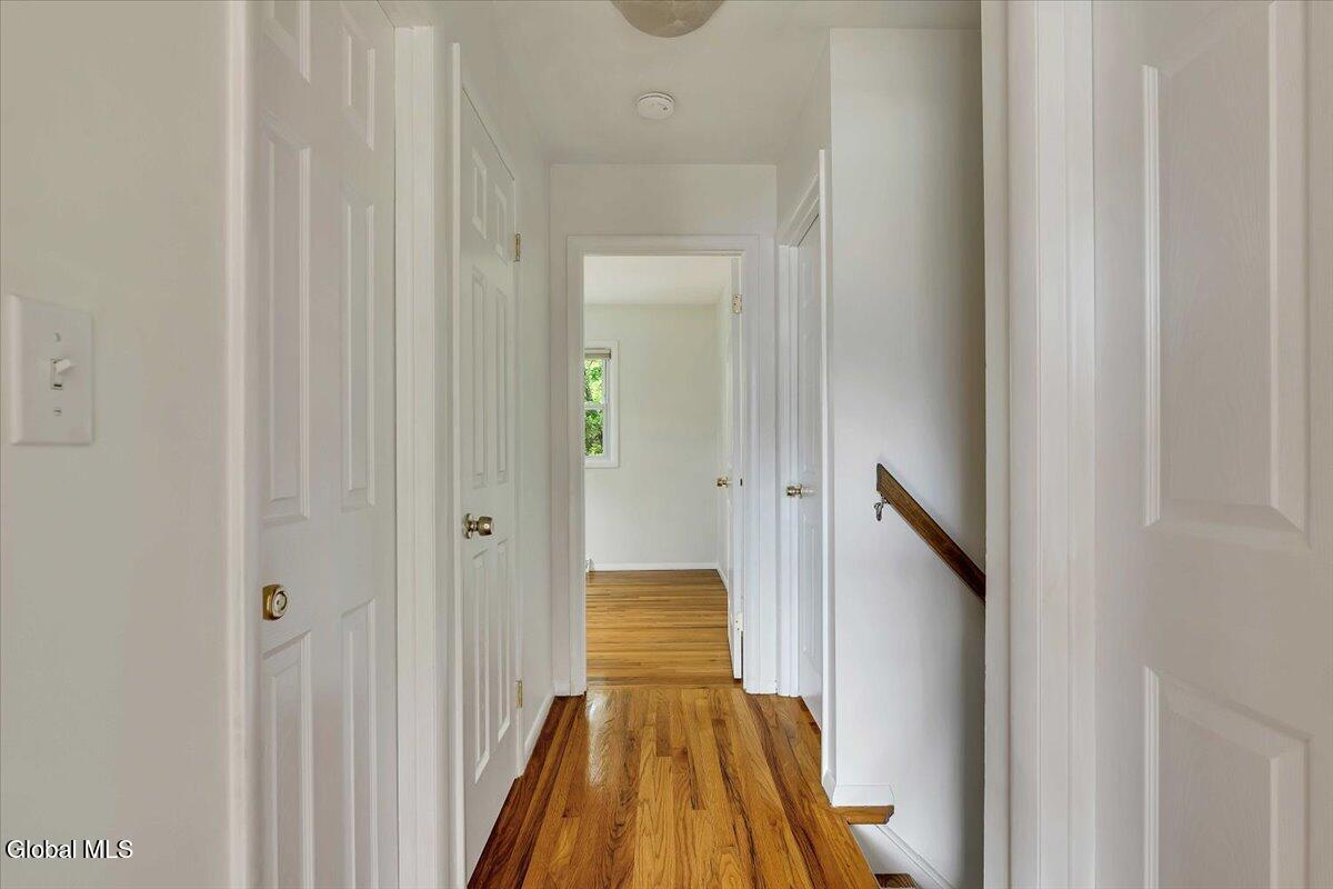 3 Leslie Court Halfmoon NY 12065