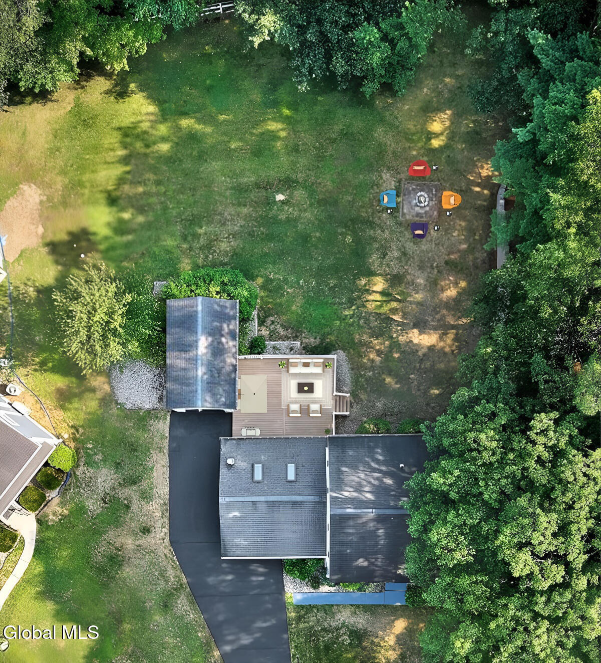 3 Leslie Court Halfmoon NY 12065