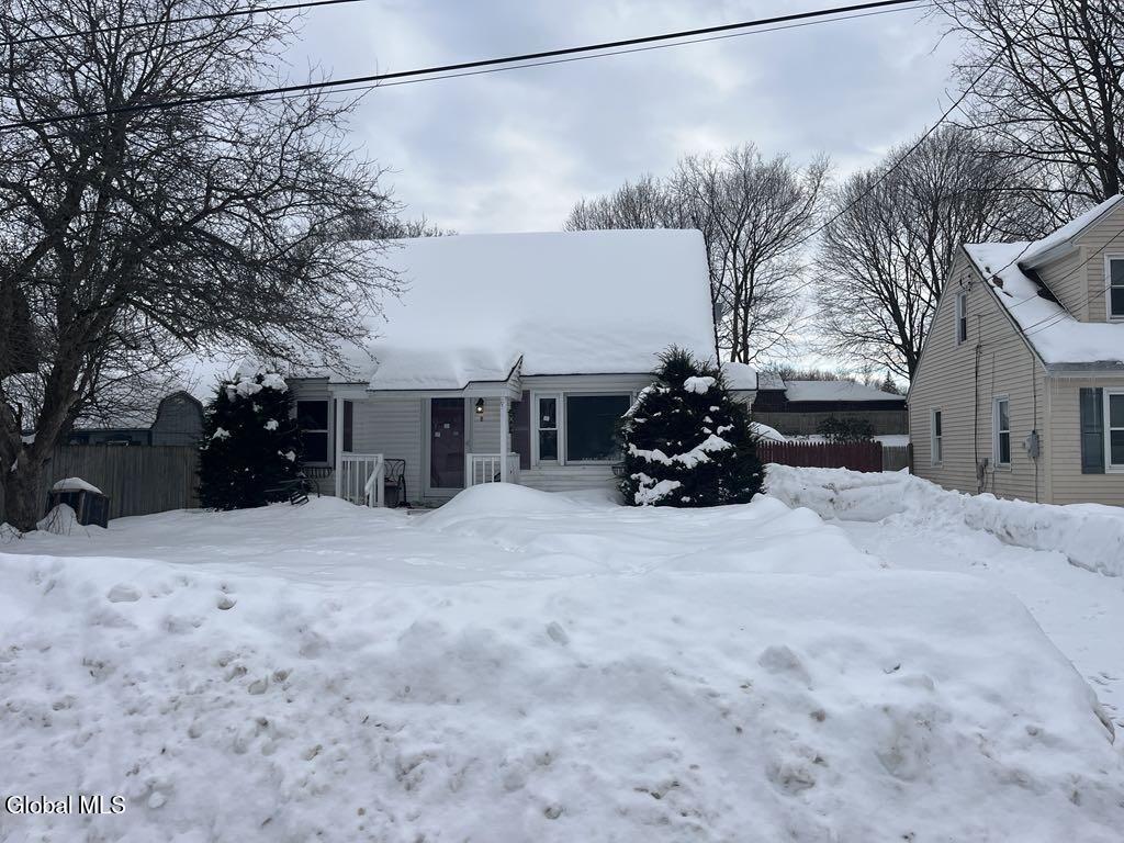 8 Oakland Drive Gloversville NY 12078