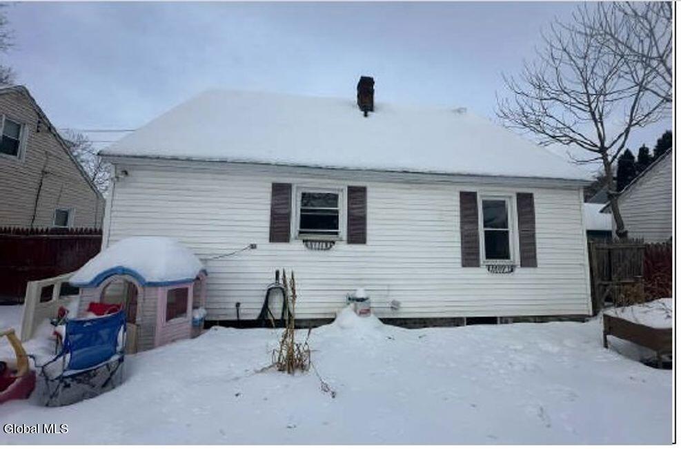 8 Oakland Drive Gloversville NY 12078