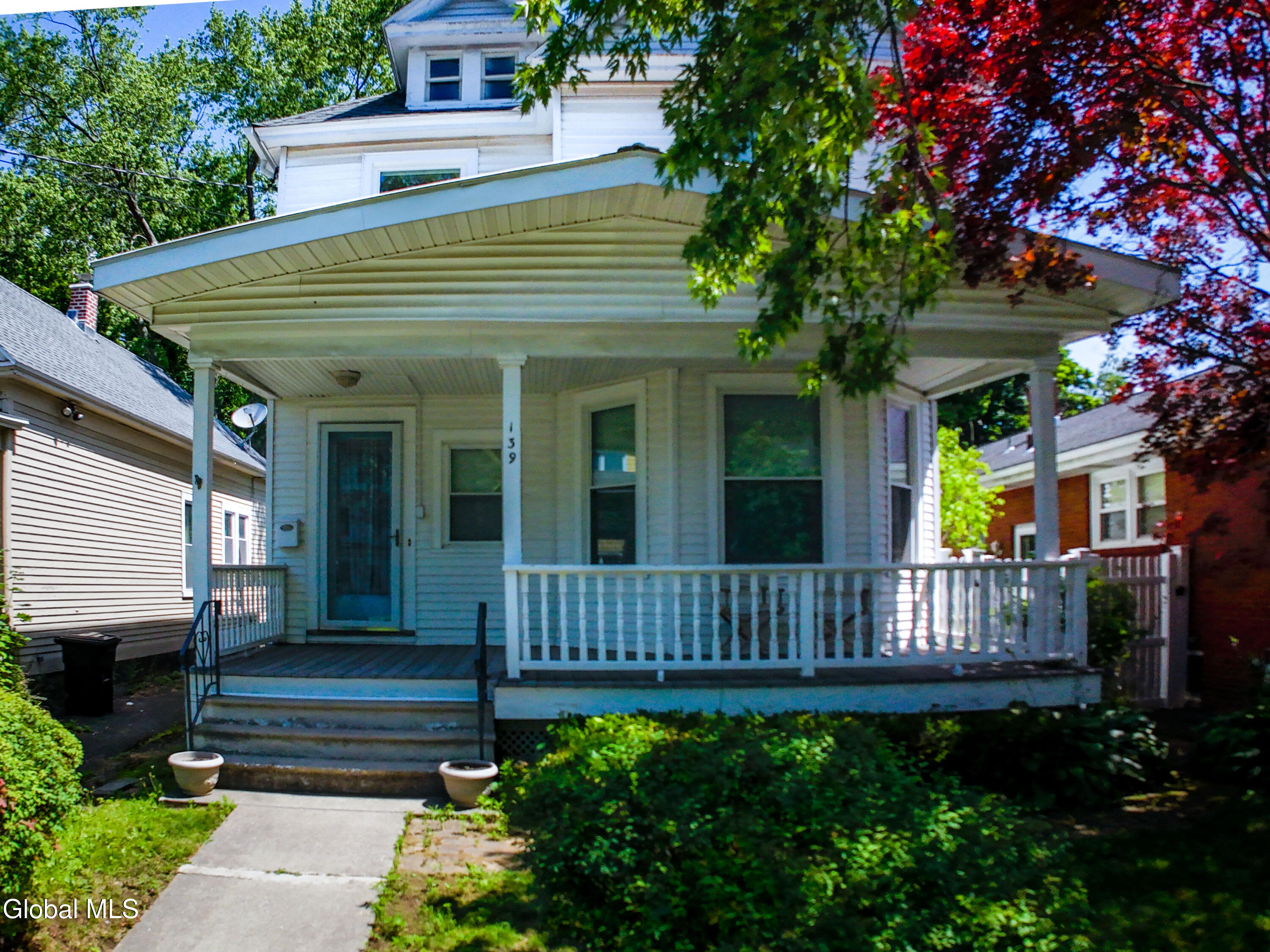 139 Woodlawn Avenue Albany NY 12208