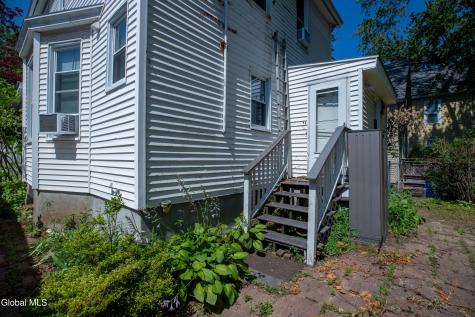 139 Woodlawn Avenue Albany NY 12208