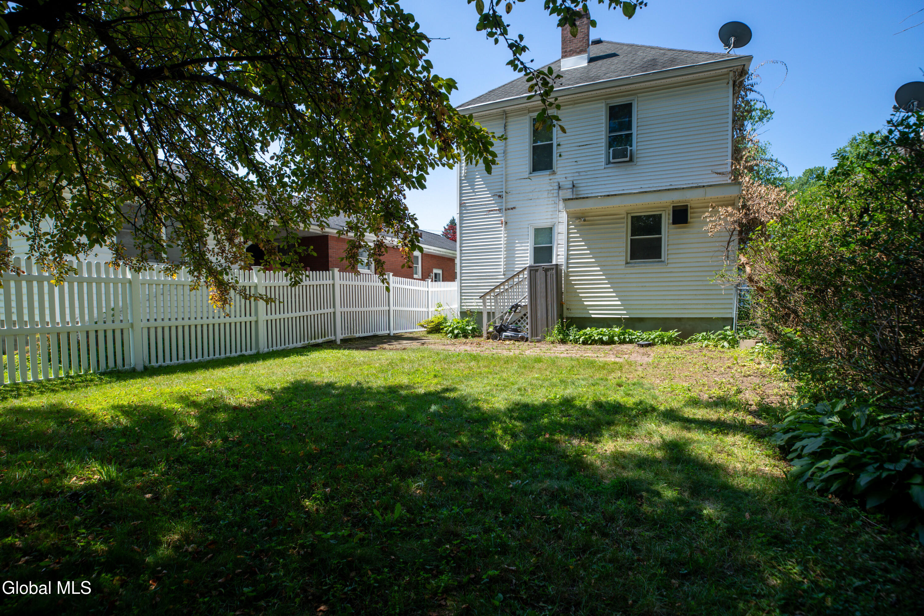 139 Woodlawn Avenue Albany NY 12208
