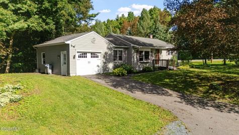 459 Moonlawn Road Troy NY 12180