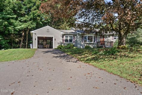 459 Moonlawn Road Troy NY 12180