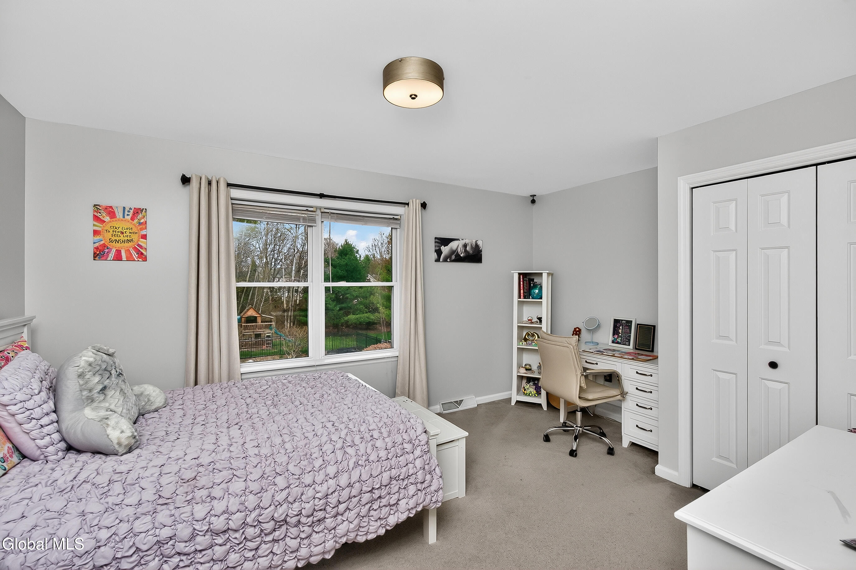 58 Egmont Court Delmar NY 12054