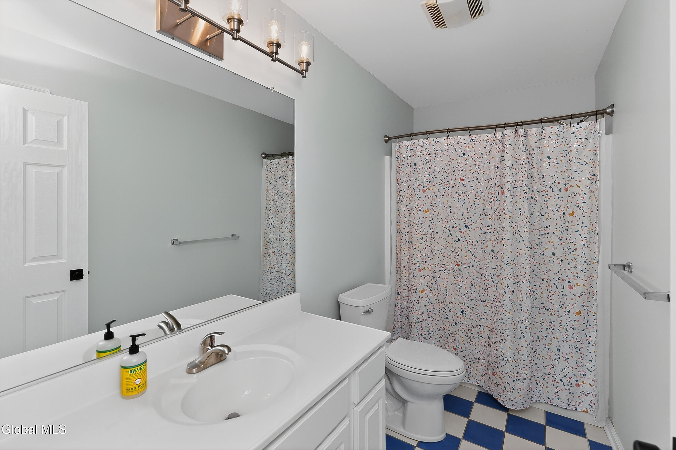 58 Egmont Court Delmar NY 12054
