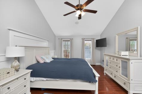 58 Egmont Court Delmar NY 12054