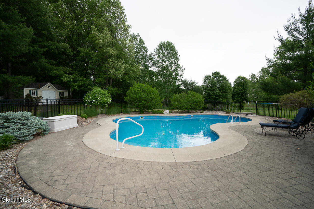 58 Egmont Court Delmar NY 12054