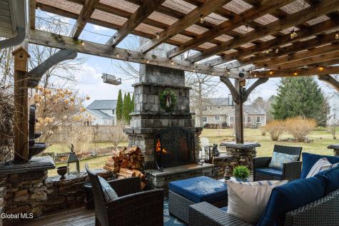 7 Royal Henley Court Saratoga Springs NY 12866