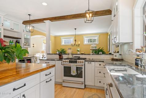 7 Royal Henley Court Saratoga Springs NY 12866